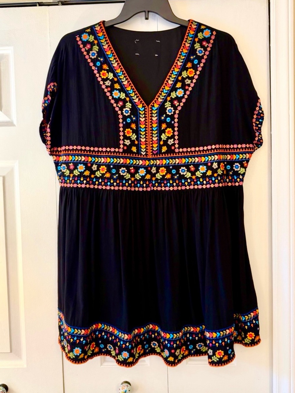 NWOT Savanna Jane Embroidered Boho Tunic, Dress, or Swimsuit Coverup 2X